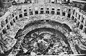 Images Dated 8th December 2016: Ruins of Queens Hall, Langham Place, London, WW2