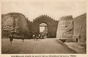 Sana'a - Yemen - The Bab-Essalam Gate and the Citadel