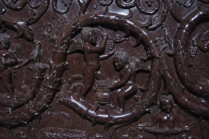 The Sarcophagus of Constantina. Red porphyry. 4th century The Sarcophagus of Constantina. Red porphyry. 4th century