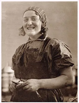 Scottish Fisher-Woman in Great Yarmouth 1932 Scottish Fisher-Woman in Great Yarmouth 1932