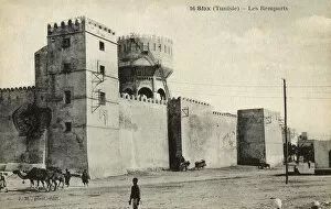Sfax Gallery: Sfax, Tunisia - The Rampart walls and Water Tower