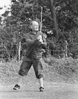 Feature Gallery: Sir Douglas Bader playing golf