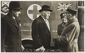 Sir John Simon and Mayor of Pudsey talk to Commandant Coulon Sir John Simon and Mayor of Pudsey talk to Commandant Coulon