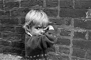 Thumb Gallery: Slum child