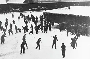 <b class=qtipBold><figcaption>Snowball fight 1916</figcaption></b><br>A snowball fight between soldiers, somewhere behind the lines on the Western Front in France<br><em>© Mary Evans/Robert Hunt Collection</em> Snowball fight 1916