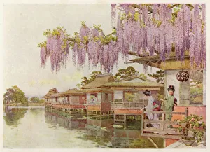<b class=qtipBold><figcaption>Social/Japan Waterside</figcaption></b><br>Yamata and Mizu: two geishas in an idyllic waterside setting (Mizu is Japanese for water)<br><em>© Mary Evans Picture Library</em> Social/Japan Waterside