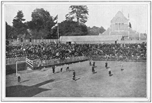 <b class=qtipBold><figcaption>Southampton Play at Dell</figcaption></b><br>Southampton in action at the Dell.<br><em>© Mary Evans Picture Library</em> Southampton Play at Dell