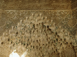 Spain. Granada. The Alhambra. Hall of the Two Sisters. Detai Spain. Granada. The Alhambra. Hall of the Two Sisters. Detai