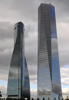 Images Dated 30th April 2009: Spain. Madrid. Four Towers Business Area. Space Tower ( by H