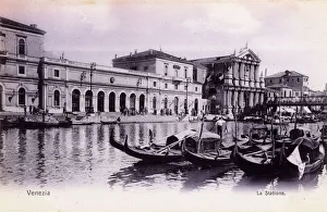 <b class=qtipBold><figcaption>The Station - Venice, Italy</figcaption></b><br>The Station - Venice, Italy. Date: circa 1906<br><em>© Mary Evans / Grenville Collins Postcard Collection</em> The Station - Venice, Italy