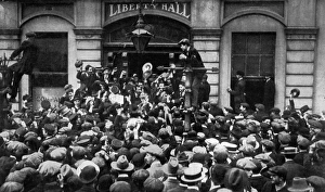 Steps of Liberty Hall, Dublin, tramways strike 1913 Steps of Liberty Hall, Dublin, tramways strike 1913