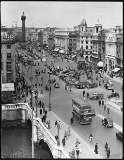 1945 Gallery: Street Scene / Dublin