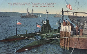 US submarines and battleships, Hudson River, USA US submarines and battleships, Hudson River, USA