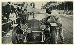 Images Dated 19th September 2018: Sunbeam car at Le Mans Race, 1925