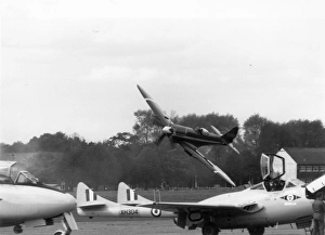 Supermarine Spitfire FRXIVC G-FIRE/NH904