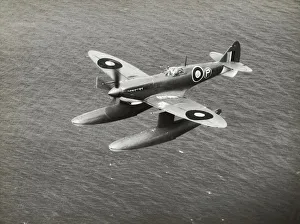 Supermarine Spitfire LF-9 / LF-IX Floatplane Supermarine Spitfire LF-9 / LF-IX Floatplane