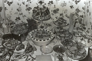Sychronised Swimming Team - off-duty party - the food table Sychronised Swimming Team - off-duty party - the food table