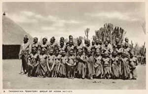 Bare Chested Gallery: Tanganyika (Tanzania) - East Africa - Group of Ikoma People