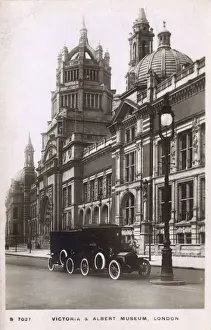 Kensington High Street History Prints: Taxis outside Victoria & Albert Museum, Kensington, London