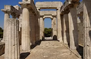 Images Dated 18th June 2007: Temple of Aphaia. Greece