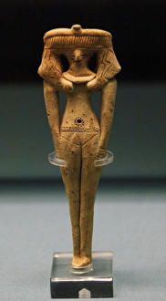 Terracottas female figure. Egypt Terracottas female figure. Egypt