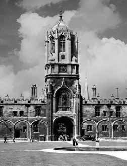 College Prints: Tom Tower, Christ Church, Oxford: Print of Curfew Bell Tower