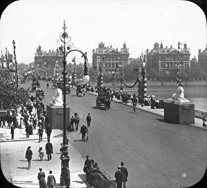 Tour of the Colonies - Westminster Bridge Tour of the Colonies - Westminster Bridge