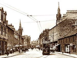 Images Dated 29th January 2012: Tram on the High Street, Kirkcaldy, early 1900s