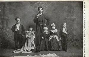 Thumb Gallery: Troupe of Royal Midgets, including Madam Tom Thumb