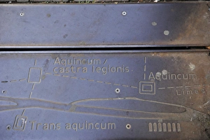 Utrecht. Line indicating the old route of the Roman city wal Utrecht. Line indicating the old route of the Roman city wal