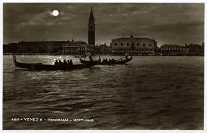 <b class=qtipBold><figcaption>Venice, Italy - Nighttime Panorama</figcaption></b><br>Venice, Italy - Nighttime Panorama. Date: circa 1910s<br><em>© Mary Evans / Grenville Collins Postcard Collection</em> Venice, Italy - Nighttime Panorama