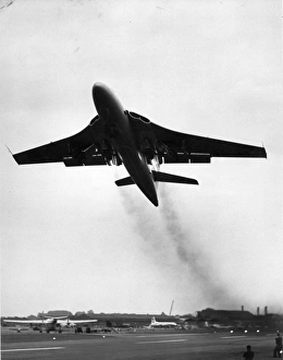 A Vicker Valiant fitted with Super Sprite rocket packs A Vicker Valiant fitted with Super Sprite rocket packs