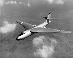 <b class=qtipBold><figcaption>Vickers Valiant B1 WZ365</figcaption></b><br>Vickers Valiant B1, WZ365. Date:<br><em>© Mary Evans Picture Library 2015 - https://copyrighthub.org/s0/hub1/creation/maryevans/MaryEvansPictureID/10842588</em> Vickers Valiant B1 WZ365