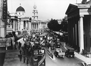 View of the National Gallery and St-Martin-in-the-Fields View of the National Gallery and St-Martin-in-the-Fields