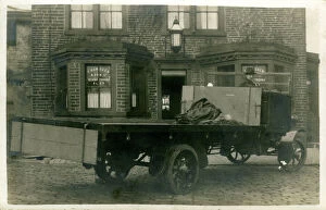 Lorry Gallery: Vintage Lorry outside The Old King Cross Inn, King Cross, Yo