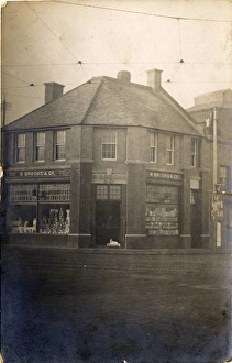 W Brookes & Co Grocery Shopfront, Thought to be at Elliot St W Brookes & Co Grocery Shopfront, Thought to be at Elliot St
