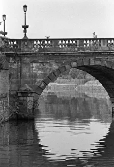 Welsh Bridge over the River Severn, Shrewsbury Welsh Bridge over the River Severn, Shrewsbury