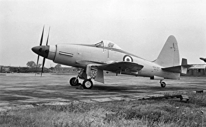 <b class=qtipBold><figcaption>Westland Wyvern S4 VZ751</figcaption></b><br>Westland Wyvern S4, VZ751. Date:<br><em>© The Royal Aeronautical Society (National Aerospace Library) / Mary Evans Picture Library</em> Westland Wyvern S4 VZ751