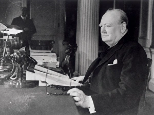 <b class=qtipBold><figcaption>Winston Churchill</figcaption></b><br>Winston Churchill makes his VE-Day Broadcast<br><em>© Illustrated London News Ltd/Mary Evans</em> Winston Churchill