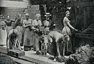 Bare Gallery: Women brickmakers in the Black Country