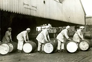 Women doing wartime work at a factory, WW1 Women doing wartime work at a factory, WW1
