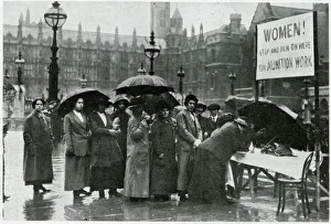 Women signing on for munitions work 1915 Women signing on for munitions work 1915