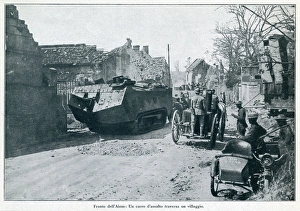 WW1 - Military tank and soldiers in Aisne, France, 1918 WW1 - Military tank and soldiers in Aisne, France, 1918