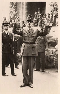 Letoile Gallery: WW2 - Liberation of Paris - de Gaulle at Place de l Etoile