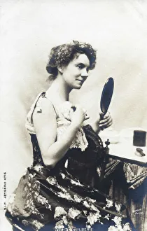 Patter Gallery: Yvette Guilbert music hall singer 1865-1944