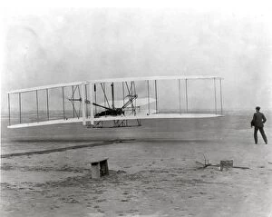 Images Dated 6th November 2007: The Wright Brothers First Heavier-than-air Flight