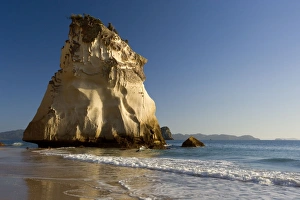 Cathedral Cove - artfully sculpted rock formation at beach of Cathedral Cove Cathedral Cove - artfully sculpted rock formation at beach of Cathedral Cove