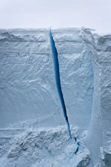 Images Dated 8th August 2012: Crack on iceberg wall, Paradaise Bay, Antarctica