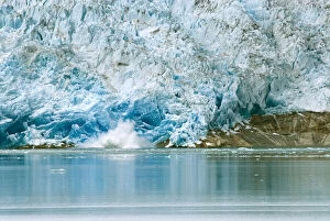 Images Dated 28th November 2012: Greenland, Qaleraliq Glacier. Ice calving