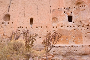 Long House cave dwelling - group of cave dwellings called Long House in Frijoles Canyon Long House cave dwelling - group of cave dwellings called Long House in Frijoles Canyon